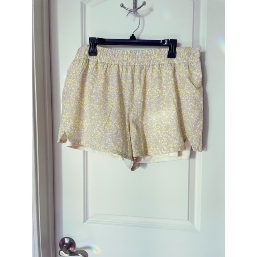 Athletic Shorts‎ with Shorts Lining